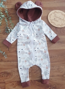 Rampers z kapturem na zamek rosnący Wieloryb z balonem