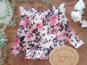 Bluzka ROMANTYCZNOŚĆ  z falbanką  