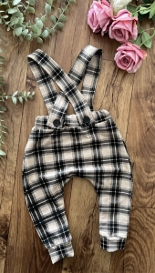 Spodnie ogrodniczki krateczka beż