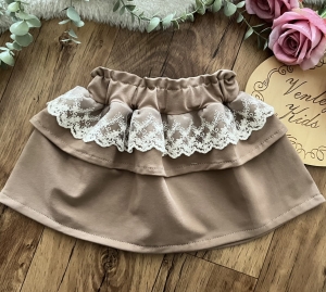 Spódniczka falbaniasta jasny brąz z koronką