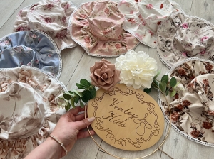 Kapelusik z chustą kolekcja letnia  z koronką