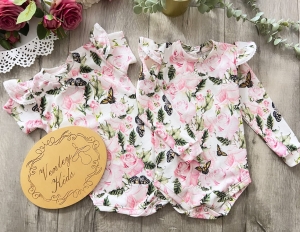 Body / Bluzeczka falbanka i koronka MOTYLEK Z KWIATEM