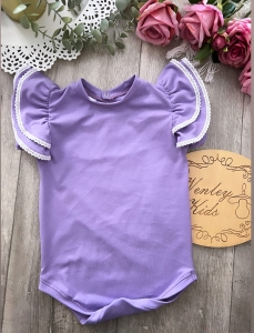 Body / bluzka lila 2 falbanki koronka 