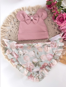 ZACZAROWANY OGRÓD  z perełkami  