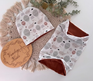 Czapka komin jesienne  BALON Z WIELORYBEM