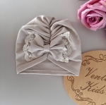 Czapeczka TURBAN beż z koronką 