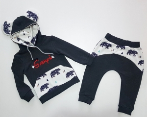 Niedźwiedzie w wesji z bluza z uszkami