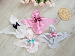 Chusta z daszkiem  + kokardka na gumce