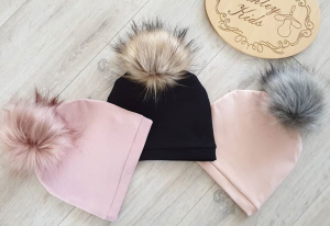 Czapka z pomponem jesienna