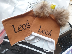 Czapka z kominem ZIMA brąz personalizowany