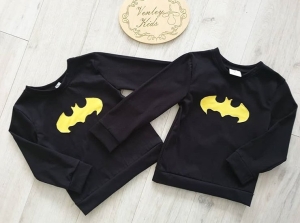 Bluza z motywem BATMANA