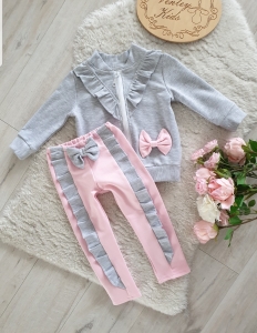 Zestaw z falbankami zamek siwy z pudrem